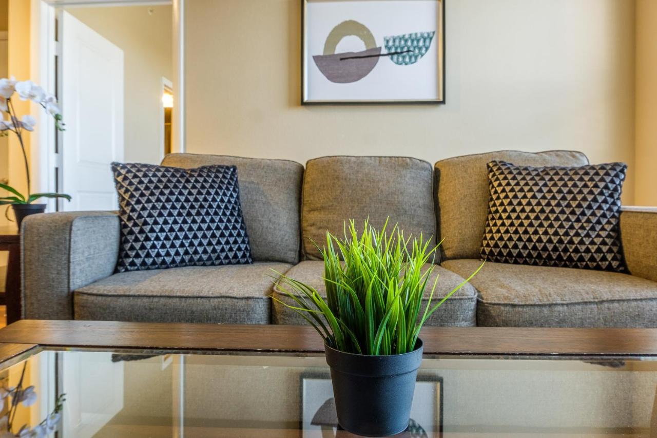 Frontdesk Oakwood Residence Apts Uptown Dallas Exteriér fotografie