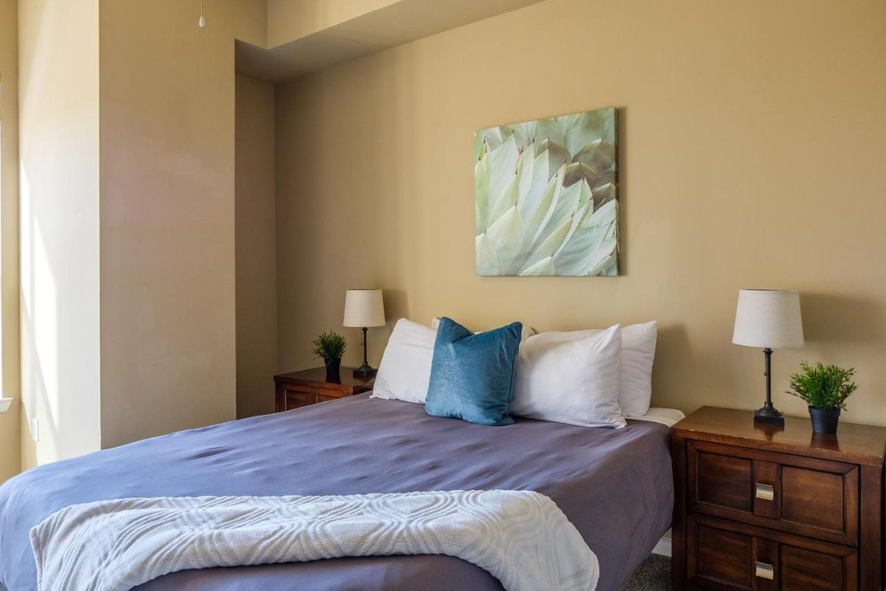 Frontdesk Oakwood Residence Apts Uptown Dallas Exteriér fotografie
